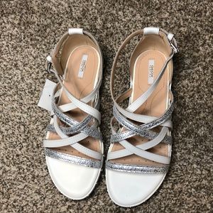 NWOT Geox Respira leather sandals